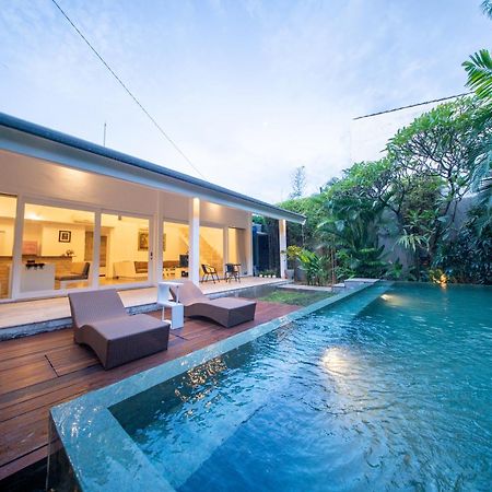 Villa Rainbow Sanur Exteriör bild