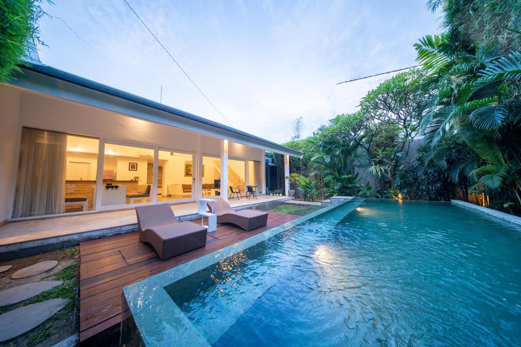 Villa Rainbow Sanur Exteriör bild